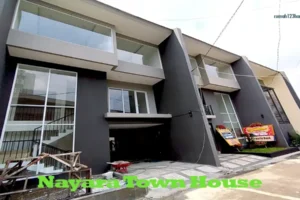 Rumah tiga lantai dekat aeon mall tanjung barat