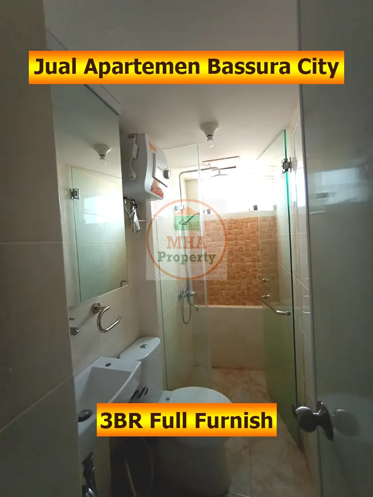apartemen 3 kamar tidur di bassura city dijual kamar mandinya