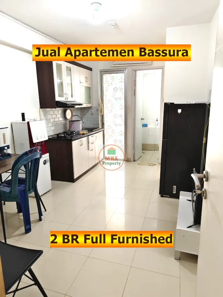 bagian dapur dari Jual Apartemen Bassura City 2BR SHM Full Furnish