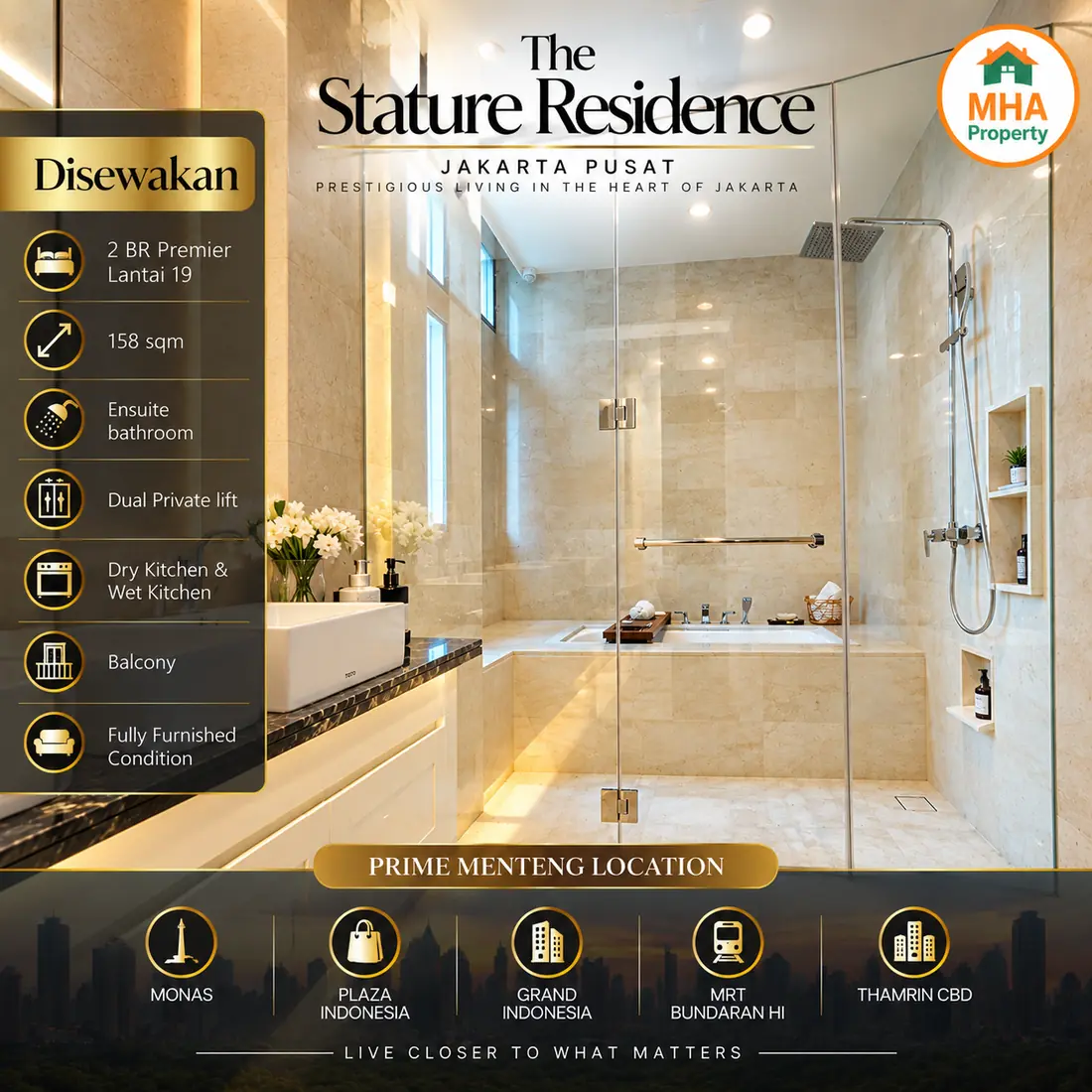 Kamar mandi dengan bathtub dan shower terpisah di apartemen Menteng 2 kamar