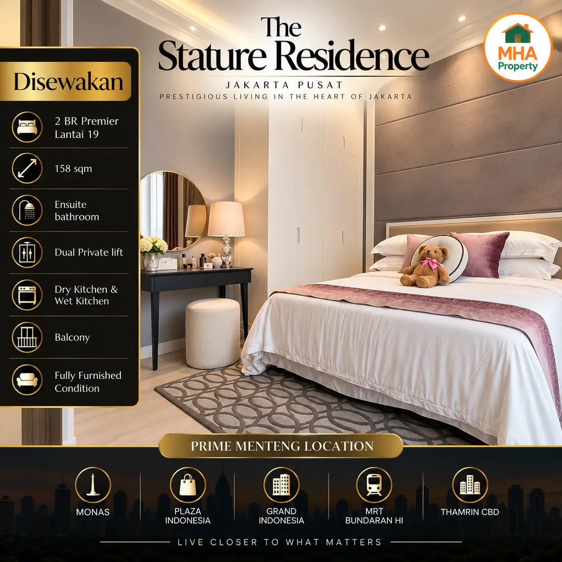 Kamar tidur kedua dengan meja rias di unit Premier 158 m² The Stature